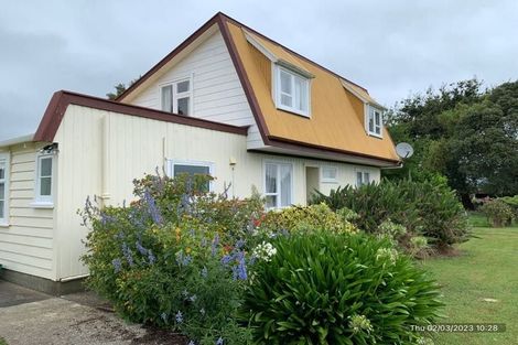 Photo of property in 6 Papaitonga Lake Road, Ohau, Levin, 5570