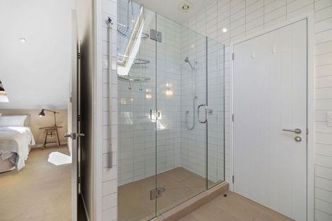 Photo of property in 100 Centennial Avenue, Arrowtown, 9302