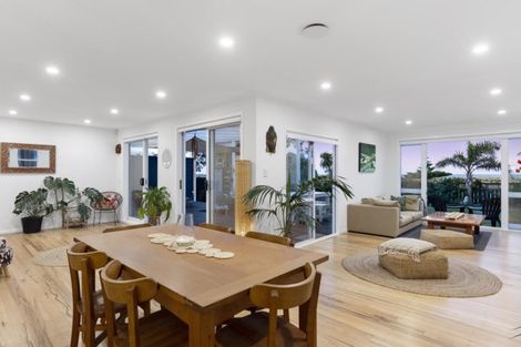 Photo of property in 1021a Papamoa Beach Road, Papamoa Beach, Papamoa, 3118