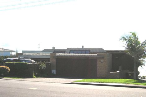 Photo of property in 1/13 Takutai Avenue, Bucklands Beach, Auckland, 2012