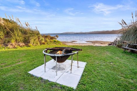 Photo of property in 35a Waione Avenue, Athenree, Katikati, 3177