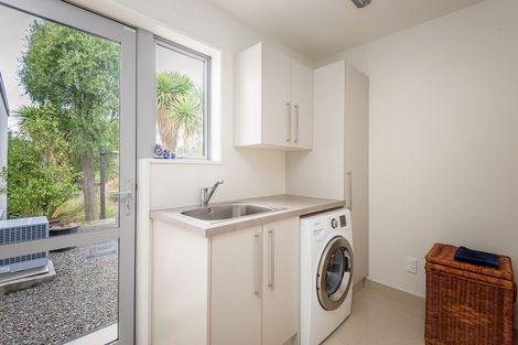 Photo of property in 6 Hadleigh Lane, Westmorland, Christchurch, 8025