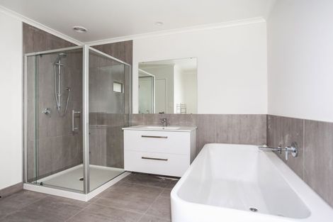 Photo of property in 5 Springburn Place, Pokeno, 2402