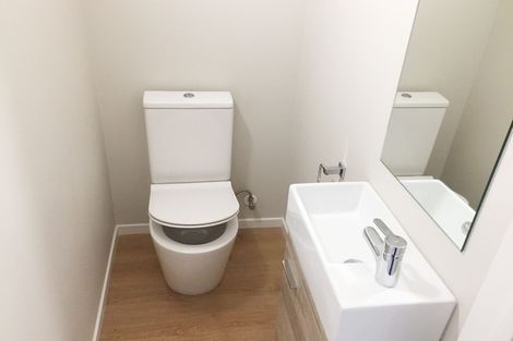 Photo of property in 29 Stitchbird Crescent, Papakura, 2110