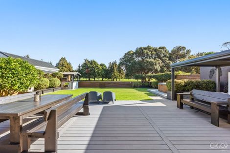 Photo of property in 20 Saint James Avenue, Boulcott, Lower Hutt, 5011