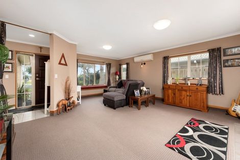 Photo of property in 219 Gloucester Road, Mount Maunganui, 3116