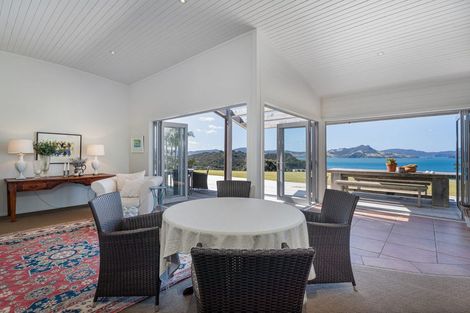 Photo of property in 899e Purangi Road, Cooks Beach, Whitianga, 3591