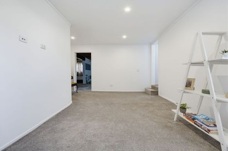 Photo of property in 6 Lee Road, Hannahs Bay, Rotorua, 3010