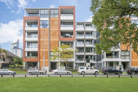 Photo of property in 402/28 Killarney Street, Takapuna, Auckland, 0622