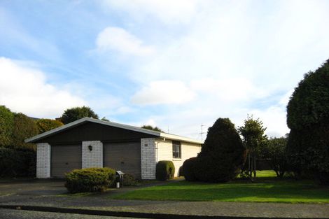 Photo of property in 140 Gladstone Terrace, Gladstone, Invercargill, 9810