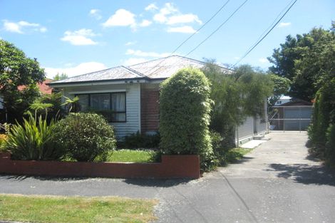 Photo of property in 17 Deyell Crescent, Sydenham, Christchurch, 8023