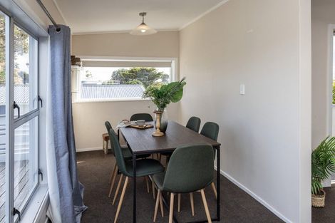 Photo of property in 13 The Crescent, Raumati South, Paraparaumu, 5032