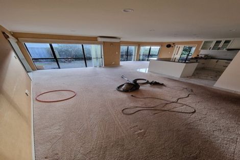 Photo of property in 3 Cricklade Terrace, Windsor Park, Auckland, 0632