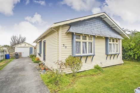 Photo of property in 50 Featherston Street, Takaro, Palmerston North, 4412