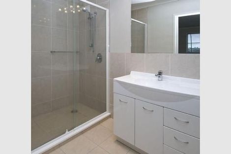 Photo of property in 4 Reefton Place, Flat Bush, Auckland, 2019