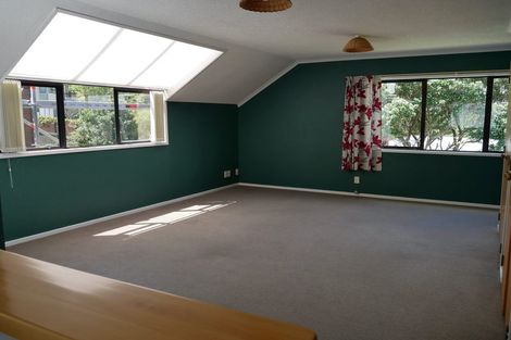 Photo of property in 19 Westpoint Avenue, Harbour View, Lower Hutt, 5010