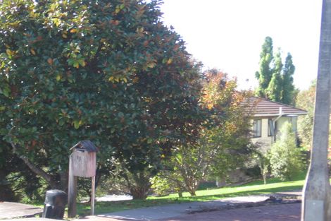 Photo of property in 13 Panzic Place, Glen Eden, Auckland, 0602