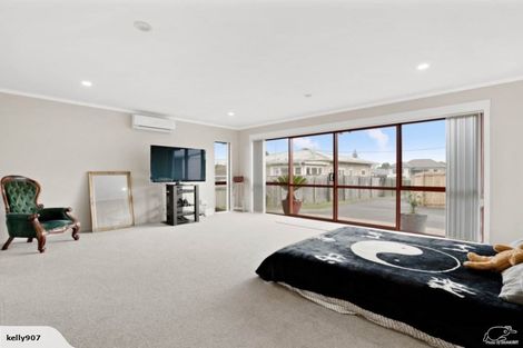 Photo of property in 9 Seddon Avenue, Papatoetoe, Auckland, 2104