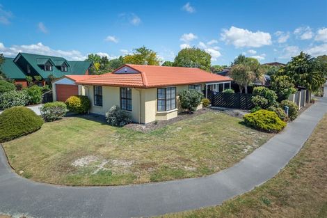 Photo of property in 28 Lakewood Drive, Burwood, Christchurch, 8083