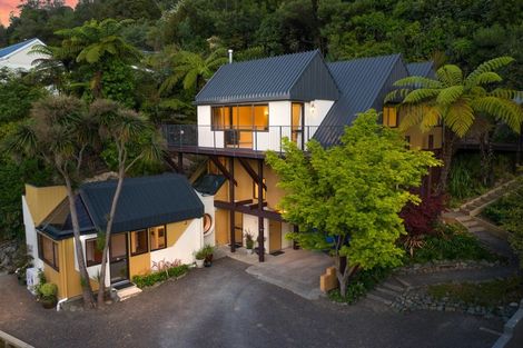 Photo of property in 9b Milton Terrace, Picton, 7220