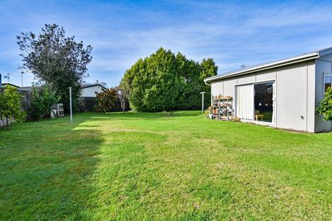 Photo of property in 2a Lipscombe Crescent, Havelock North, 4130