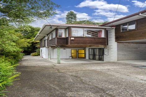 Photo of property in 3/72 Lake Road, Northcote, Auckland, 0627