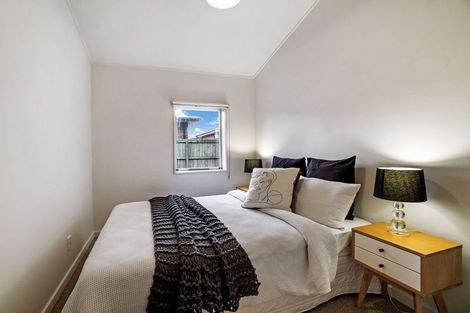 Photo of property in 101b Yaldhurst Road, Sockburn, Christchurch, 8042