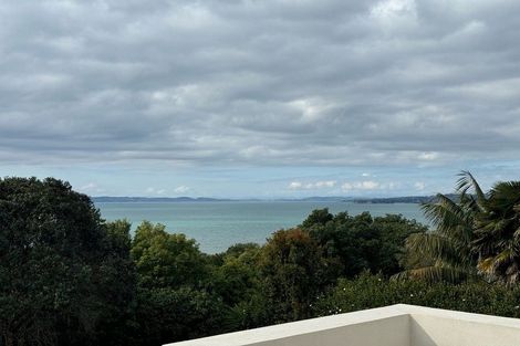 Photo of property in 37 Quedley Court, Eastern Beach, Auckland, 2012