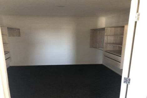 Photo of property in 15 Skipjack Pass, Silverdale, 0932