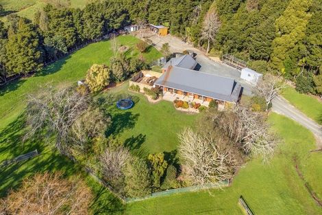 Photo of property in 692 Wayby Station Road, Wellsford, 0972