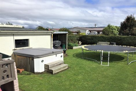 Photo of property in 27 Perth Street, Mosgiel, 9024