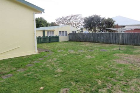 Photo of property in 30 Sussex Street, Levin, 5510