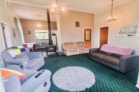 Photo of property in 20 Makomako Street, Pongaroa, 4991