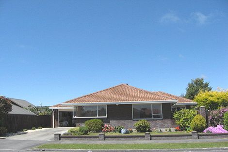 Photo of property in 52 Donnington Street, Parklands, Christchurch, 8083