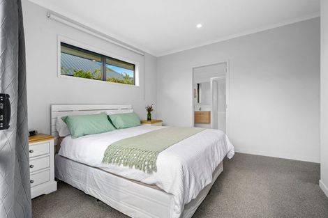 Photo of property in 11 Clifford Close, Leamington, Cambridge, 3432
