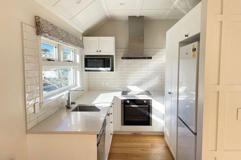 Photo of property in 3 Box Hill, Khandallah, Wellington, 6035