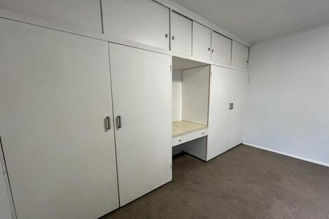 Photo of property in 88 Queenwood Road, Levin, 5510