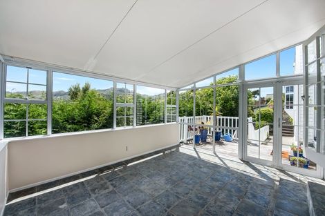 Photo of property in 10 Ardross Avenue, Khandallah, Wellington, 6035