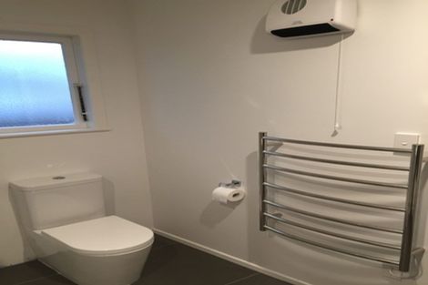 Photo of property in 4 Royston Street, Rosehill, Papakura, 2113