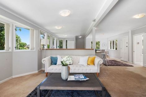 Photo of property in 18 Evan Street, Belmont, Auckland, 0622