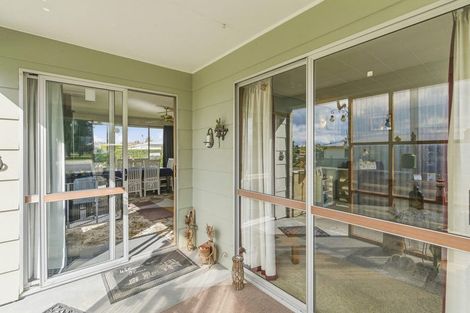 Photo of property in 28 Newcastle Street, Riversdale, 9776