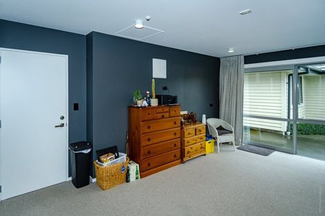 Photo of property in 2/15 Taylors Avenue, Bryndwr, Christchurch, 8052