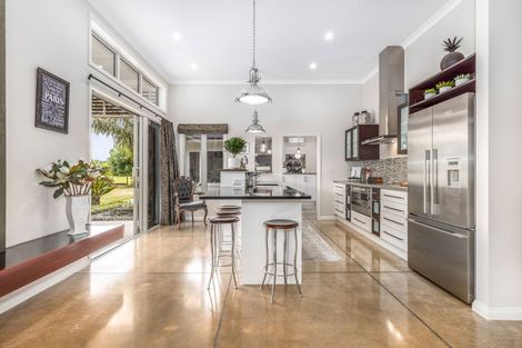 Photo of property in 28 Saint Laurent Way, Ohau, Levin, 5570