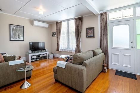 Photo of property in 102 Perry Street, Masterton, 5810