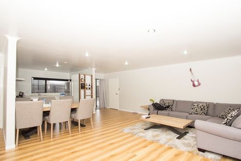 Photo of property in 52a Abiru Crescent, Favona, Auckland, 2024