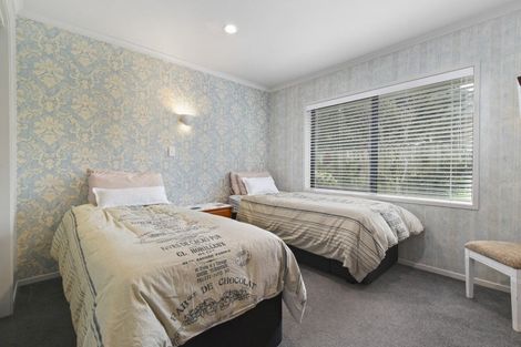 Photo of property in 23 Stonebridge Park Drive, Holdens Bay, Rotorua, 3010