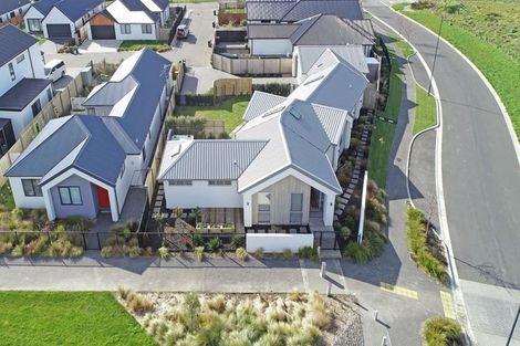 Photo of property in 8 Manarola Road, Halswell, Christchurch, 8025