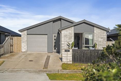 Photo of property in 66 Union Drive, Papamoa, 3118