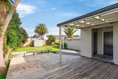 Photo of property in 23 Cairnfield Road, Kensington, Whangarei, 0112