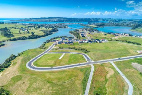 Photo of property in 102 Omahina Street, Raglan, 3225